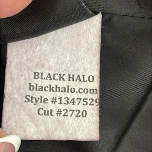 Black Halo Women’s Top Strapless Black/Metallic Embelishments Size 4 - Picture 11 of 11